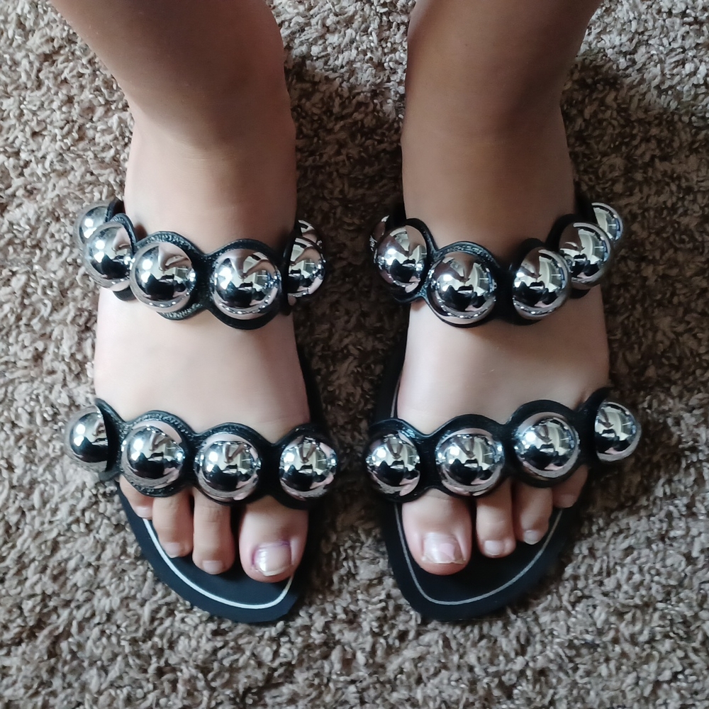 Sandals - Picture 6 of 7
